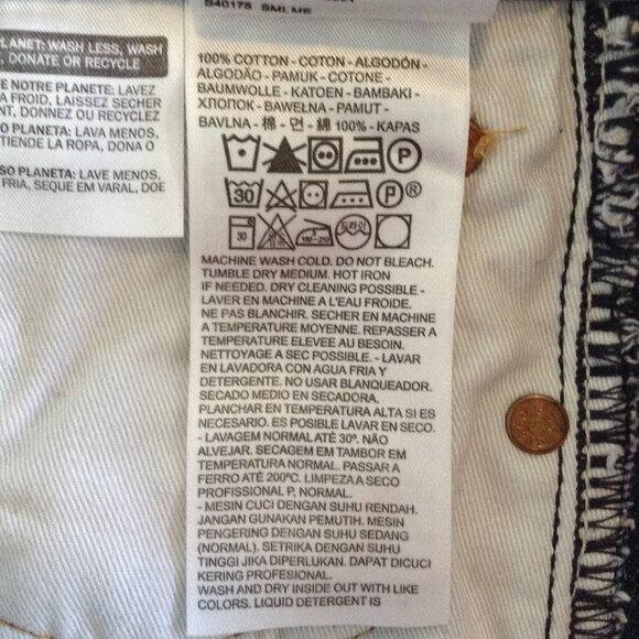 Levi's LGBTQ+ Pride chaps, S/P; RARE Never worn, Rainbow, Avant Garde, Sexy Chic - Picture 6 of 6